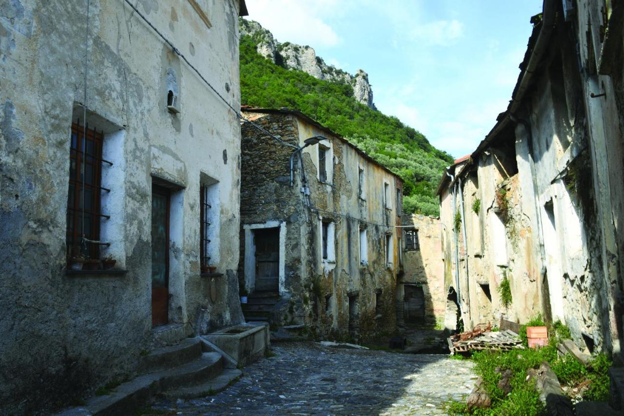 Agriturismo Nonnamelia Nasino Exterior photo